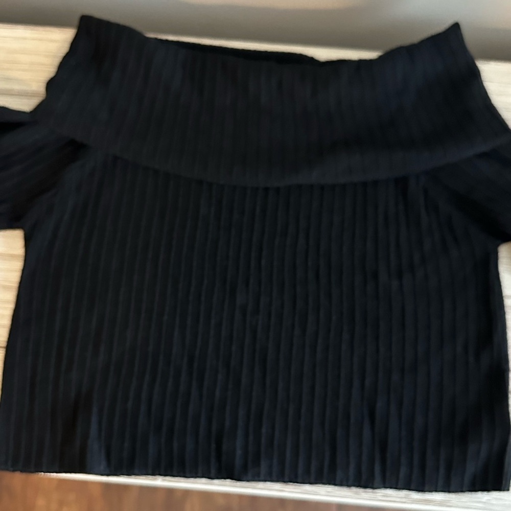 AE off the shoulder sweater - size m